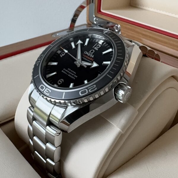 Omega Seamaster Planet Ocean 600M - 232.30.42.21.01.001 - Image 2